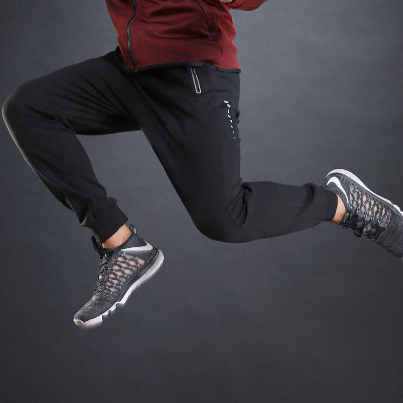 Sports trousers for men