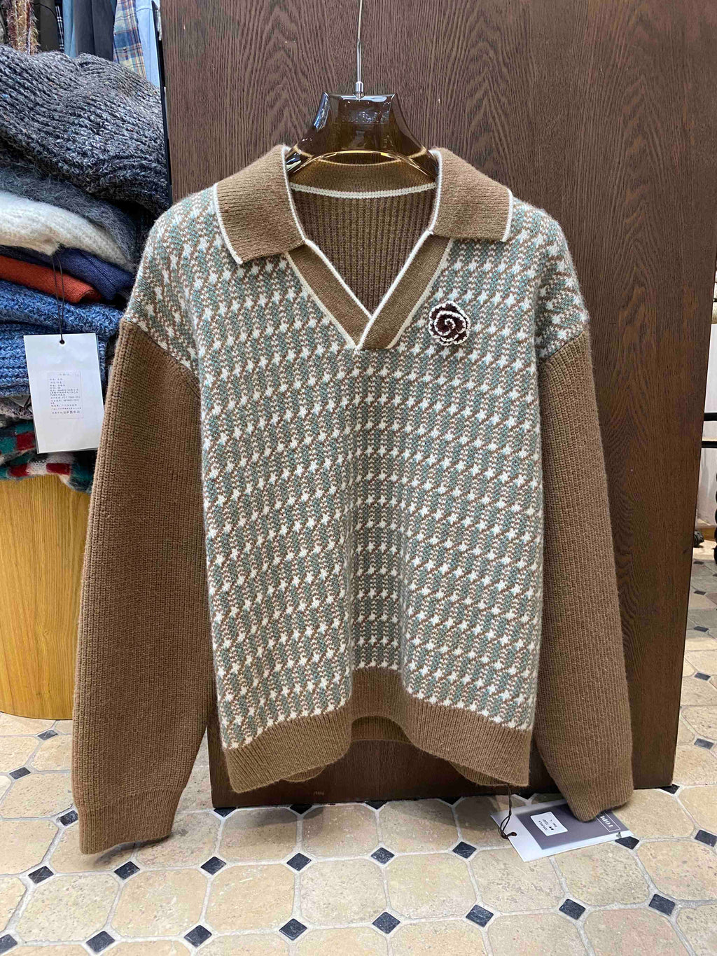 Stitching Contrast Color V-neck Houndstooth Sweater