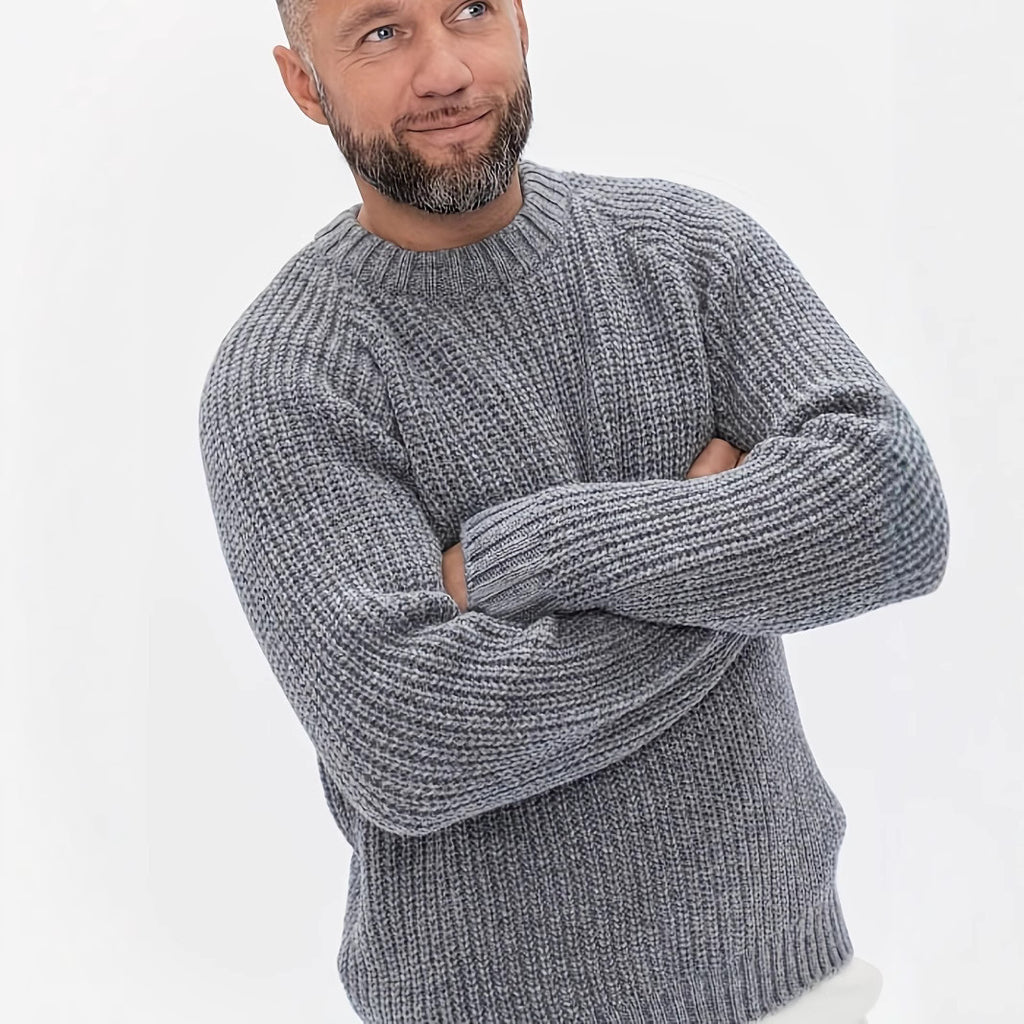 Loose Daily Casual Round Neck Men's Pullover sweater