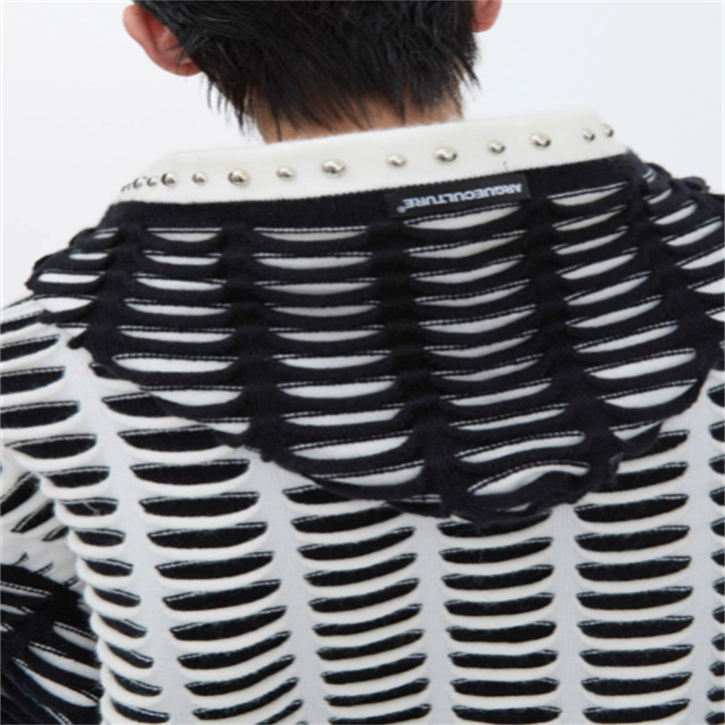 Contrast Color Knitted Hooded Sweatshirt With Metal Rivets