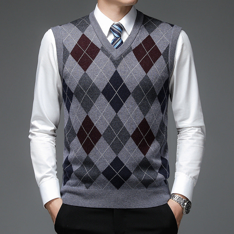 Men Sleeveless Knitted Sweater