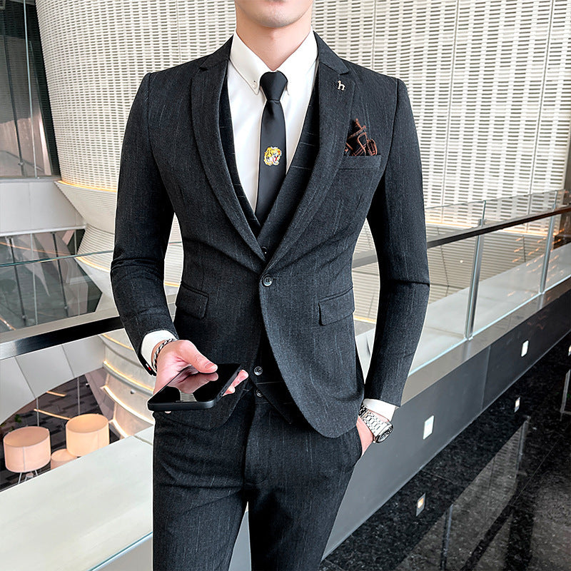 Slim Fit British Style Casual Small Business Formal suit for men