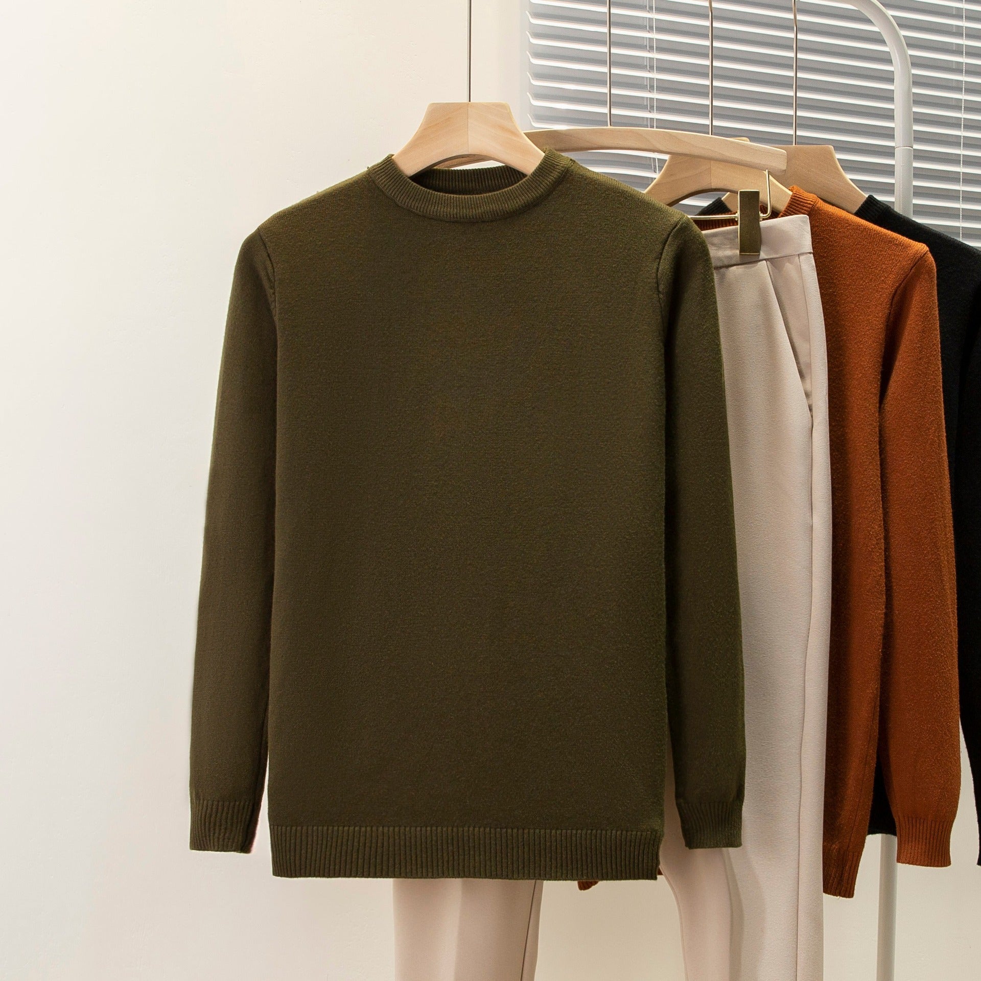 Men's Solid Color Casual Bottoming Sweater