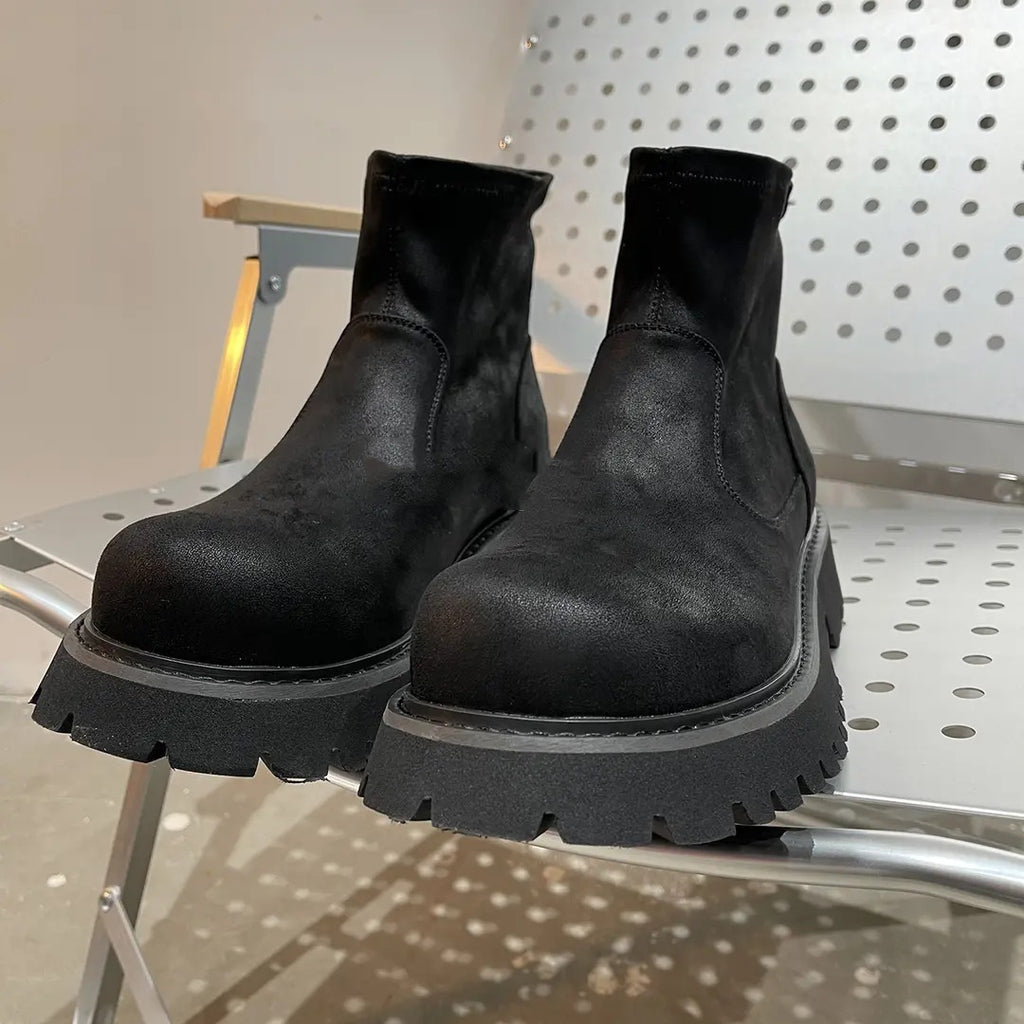 Men's Retro Distressed Suede Chelsea Boots