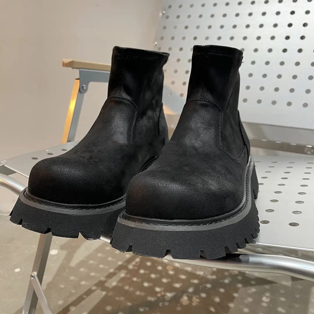 Men's Retro Distressed Suede Chelsea Boots